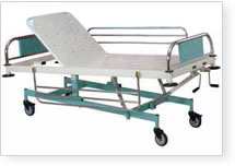 MW - 05 (B) RECOVERING BED RAILING WITH CASTER 